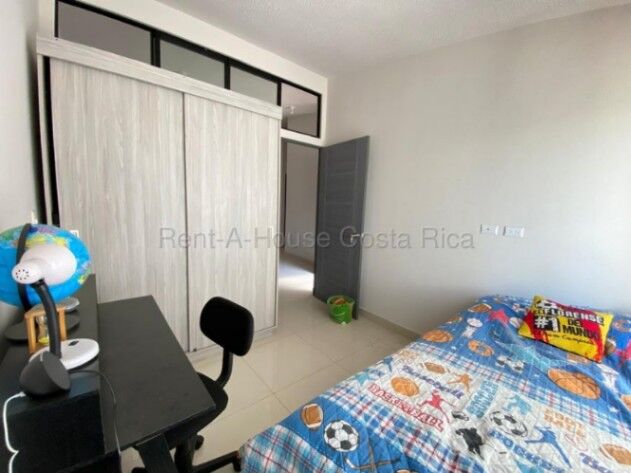 Alquiler de Casa en Pozos de Santa Ana. RAH 26-1996 en Pozos, Santa Ana, San José — $1,500