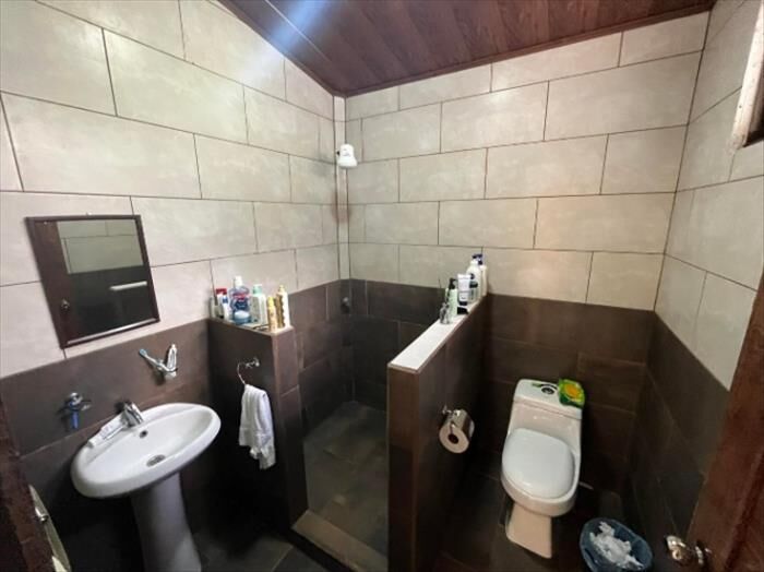 🏡 ¡Bienvenido a tu nuevo paraíso en Río Conejo, Corralillo! 🌳 en Corralillo, Cartago — $156,000