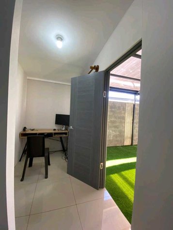 Alquiler de casa en Santa Ana, condominio, PDC10025716 in Pozos, Santa Ana, San José — $1,500 - Photo 3 of 28