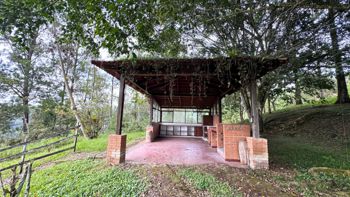 Finca con Vistas en Venta Palomo de Orosi, Cartago 13.445 m² en Santiago, Paraíso, Cartago — $302,010 - Foto 4 de 8