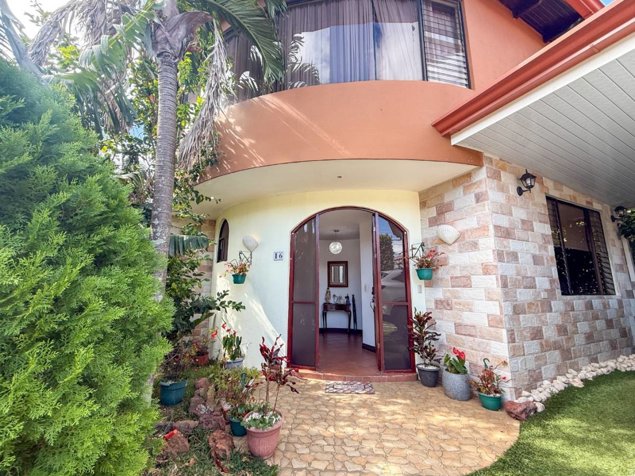 Venta de casa en condominio en San Pablo de Heredia en San Pablo, Heredia — $279,000 - Foto 2 de 28