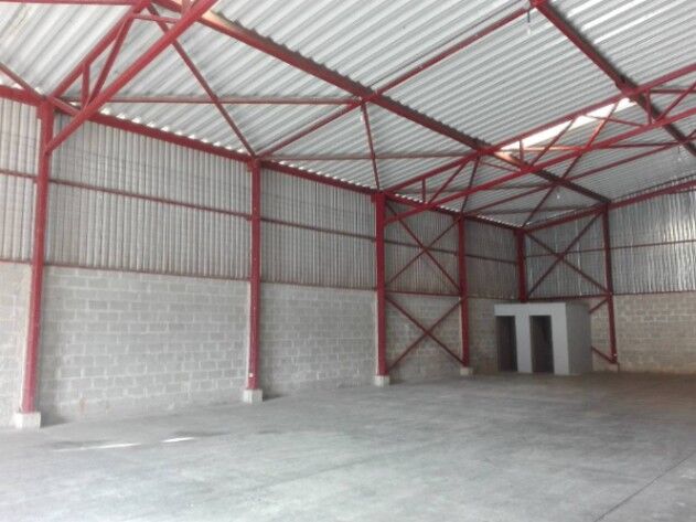 Alquiler de bodegas Cartago en San Nicolás, Cartago — $2,070