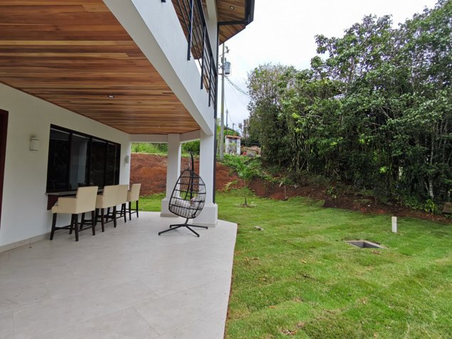 Casa Laurel | Alquiler a largo plazo en San Ramón, Alajuela in San Ramón, Alajuela — $2,000 - Photo 2 of 19
