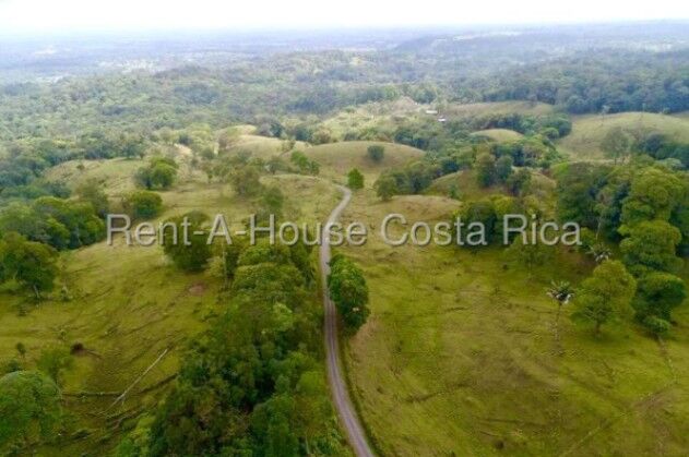 Venta de Lote de 45,360m2 en guapiles 26-1792 in Guápiles, Pococí, Limón — $85,000