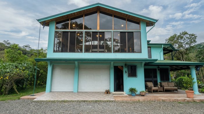Finca Plana con 2 Casas en Venta Palomo Cartago 16.000 m² en Paraíso, Cartago — $550,000 - Foto 2 de 24