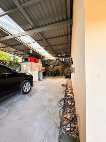 VENDO CASA DE 2 PLANTAS EN CIUDAD COLÓN. in Colón, Mora, San José — ₡ 93 000 000