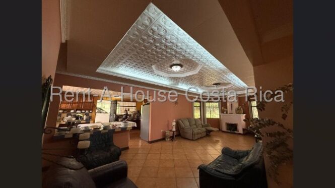 Venta de Casa en San Rafael-Angeles, Heredia.  en Ángeles, San Rafael, Heredia — $726,000