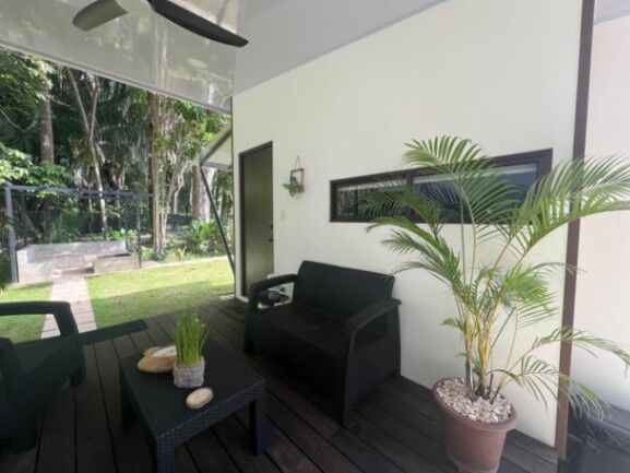 Venta de Casa de Playa en Parrita, Puntarenas. in Parrita, Puntarenas — $180,000