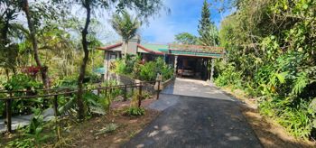 Espectacular propiedad con casa de huéspedes inspirada en el Hobbit in Ángeles, San Ramón, Alajuela — $479,000 - Photo 2 of 44