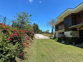 Vendo hermosa casa en San Ramón de Tres Rios in San Ramón, La Unión, Cartago — $990,000 - Photo 4 of 19