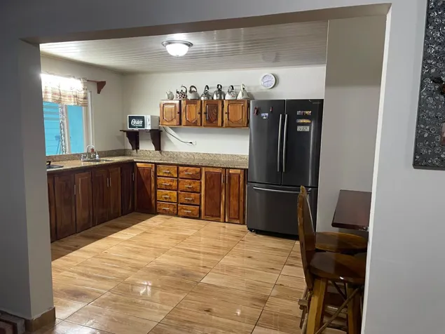 VENTA DE CASA, SAN JOSE, GRANADILLA, URBANIZACION LA CORINA en Granadilla, Curridabat, San José — ₡ 90 000 000 - Foto 3 de 13