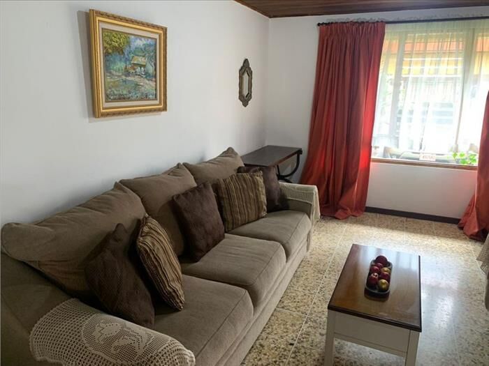 VENTA DE APARTAMENTO, SAN JOSE, CURRIDABAT, EL CASTELL en Curridabat, San José — ₡ 120 000 000