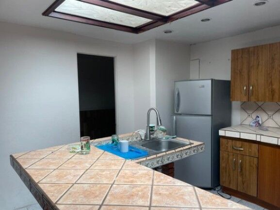 Venta de Local y Apartamento en La Unión, Cartago. RAH 24-1449 en San Diego, La Unión, Cartago — $200,000