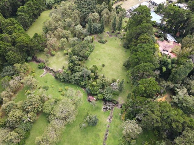 Venta finca San Rafael Heredia,con rio, 36.000 m2,4 fincas,4 medidores en Ángeles, San Rafael, Heredia — $1,275,000 - Foto 2 de 33