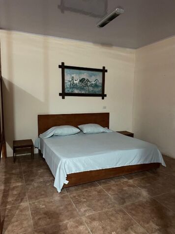 Se alquila apartamento en segundo piso, tipo estudio. en La Cruz, Guanacaste — ₡ 200 000