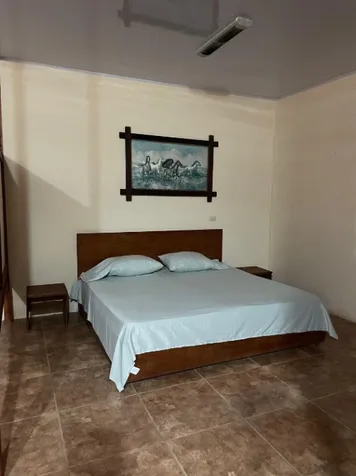 Se alquila apartamento en segundo piso, tipo estudio. in La Cruz, Guanacaste — ₡ 200 000