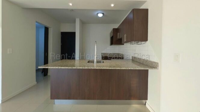 Alquiler de Apartamento en Curridabat-Granadilla. RAH 26-1824 PRECIO REBAJADO in Granadilla, Curridabat, San José — $1,200