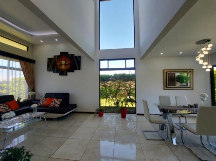 Venta de Casa en La Guácima, Alajuela. RAH 26-723 en Guácima, Alajuela — $320,000