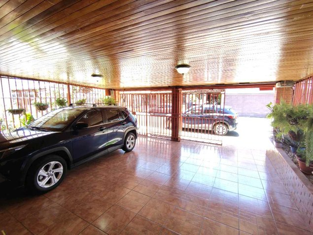 VENDO HERMOSA CASA DE 1 PLANTA, HEREDIA in Heredia — ₡ 99 000 000 - Photo 2 of 27