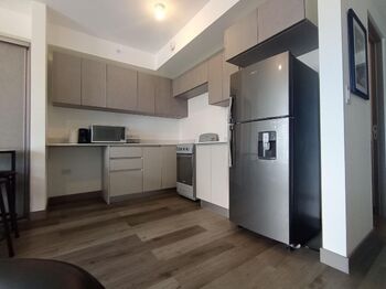 Venta de Apartamento Amoblado en Carmen, San José. RAH 26-325 en Carmen, San José — $135,000 - Foto 5 de 18