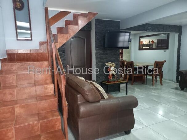 hermosa casa en venta el carmen de guadalupe en Patalillo, Vázquez de Coronado, San José — ₡ 85 000 000