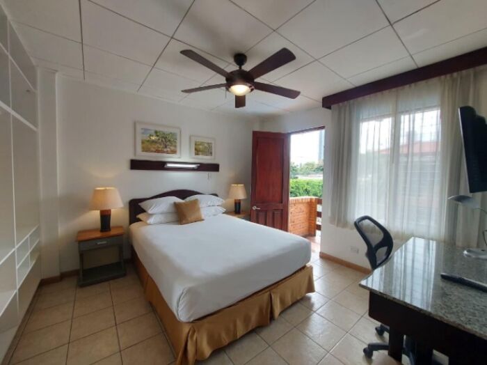 Se alquila apartamento en Mata Redonda San José 26-507 in Mata Redonda, San José — $110