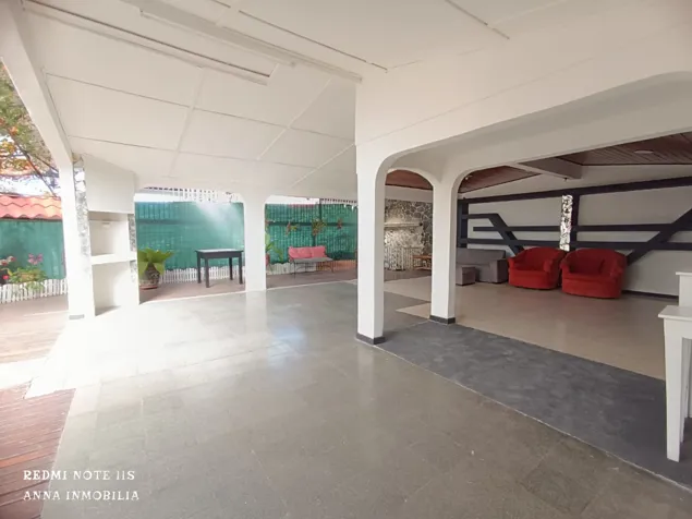Uso comercial  Hatillo 4 ideal para restaurante o supermercado en Hatillo, San José — ₡ 88 000 000 - Foto 3 de 25
