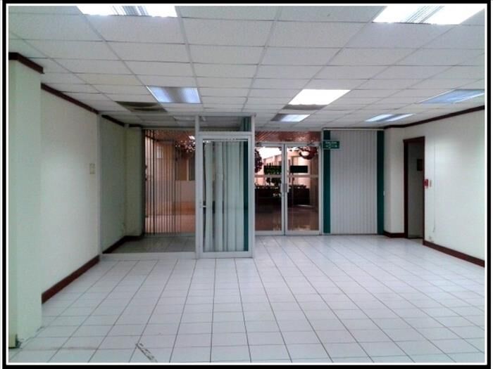 ALQUILER DE OFICINA, SAN JOSÉ, EDIFICIO COLÓN en Colón, Mora, San José — $2,750