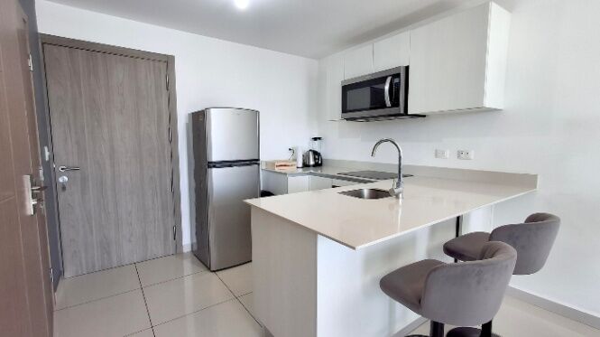 VENTA DE APARTAMENTO EN RIVERA BAMBÚ TIBAS. en Colima, Tibás, San José — $169,000