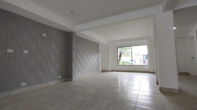 Alquiler de Moderna Casa en Condominio –   26-1088 in Piedades, Santa Ana, San José — $2,600