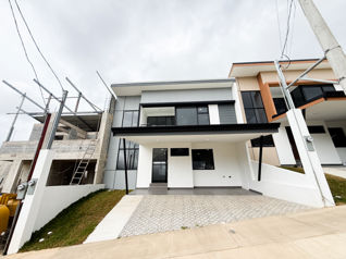 Casa NUEVA  en condominio ACQUA  – GAM (Curridabat / Tres Ríos) en Tres Ríos, La Unión, Cartago — 170 000 000 ₡ - Foto 2 de 29