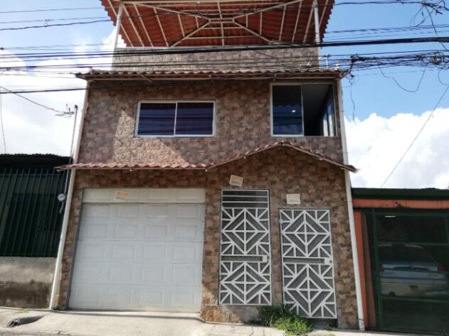 Venta de Casa + 4 Aptos en Alajuelita, San José. RAH 23-1384 en Alajuelita, San José — ₡ 90 000 000