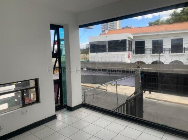 Alquiler de Local Comercial en Barrio Escalante. RAH 27-51 en Carmen, San José — ₡ 1 200 000