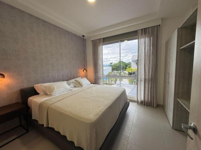 Venta de Casa en exclusivo condominio en San José #27-178 GS en San Rafael, Montes De Oca, San José — $225,000