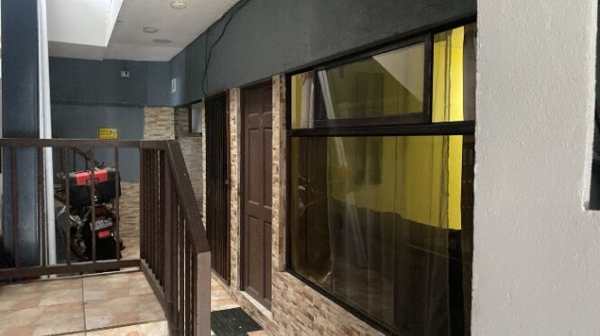 LOCALES COMERCIALES Y PROPIEDADES RESIDENCIALES DE VENTA EN HATILLO 4, SJ en Hatillo, San José — ₡ 295 000 000