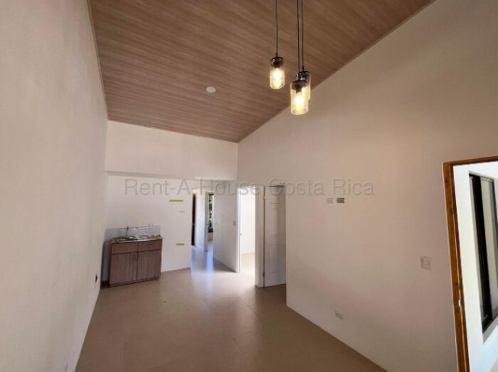 Alquiler de Apartamento para ESTRENAR en Santa María de Dota. RAH 27-122 in Santa María, Dota, San José — ₡ 250 000
