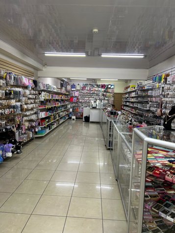 VENTA DE LOCAL COMERCIAL CON TIENDA, SAN JOSÉ, GUADALUPE en Guadalupe, Goicoechea, San José — $1,200,000