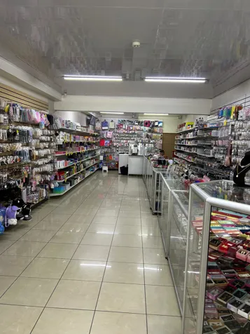 VENTA DE LOCAL COMERCIAL CON TIENDA, SAN JOSÉ, GUADALUPE en Guadalupe, Goicoechea, San José — $1,200,000 - Foto 2 de 15
