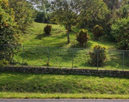 Lote en Venta-Cartago,Dulce Nombre  en Dulce Nombre, Cartago — ₡ 40 000 000