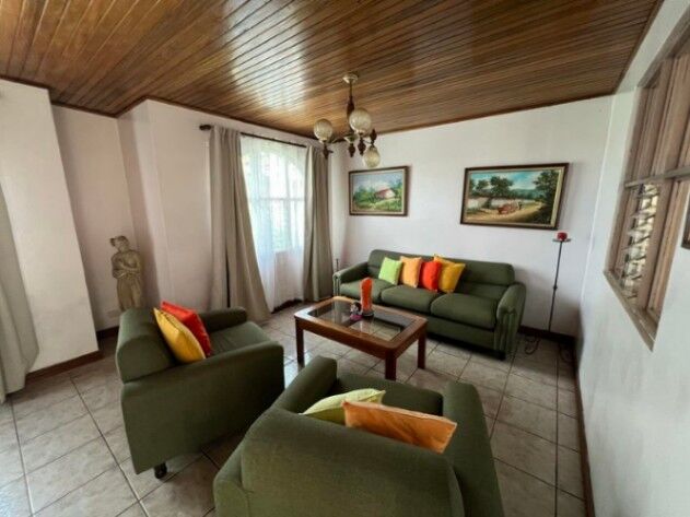 MLS-25-1867 LS VENTA CASA SAN JUAN TIBAS in San Juan, Tibás, San José — $196,500