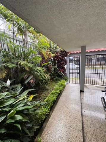 Se Alquila Casa Independiente en la Uruca, San José en Uruca, San José — $1,700 - Foto 2 de 29