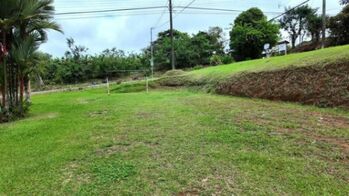 Encantadora casa en venta en Santa Elena del General. Amplio terreno. in San Isidro De El General, Pérez Zeledón, San José — $299,000 - Photo 4 of 15