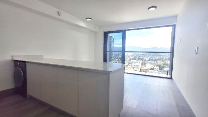 En Venta Apartamento en Ser Escalante #26-1296 GS en Carmen, San José — $190,000
