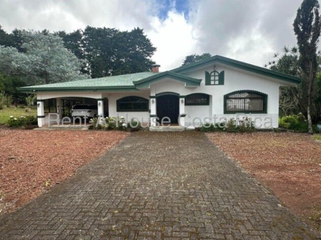 Venta de Casa en San Rafael-Angeles, Heredia. RAH 26-1457 en Ángeles, San Rafael, Heredia — $726,000
