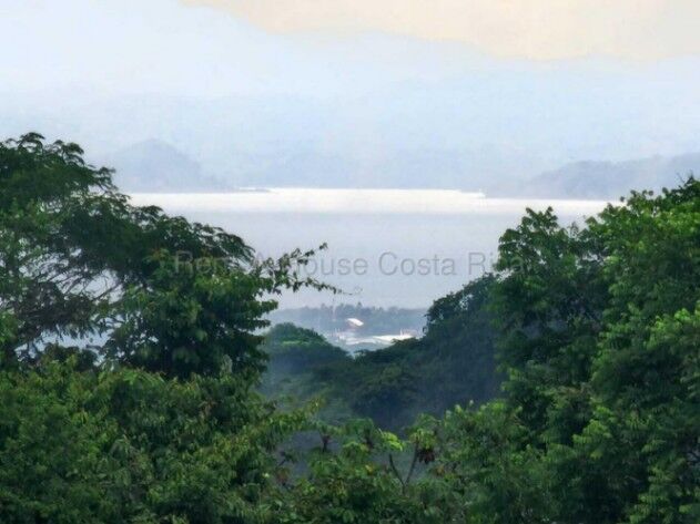 Venta de Casa en Esparza-Espíritu Santo, Puntarenas. RAH 26-2015 en Espíritu Santo, Esparza, Puntarenas — ₡ 160 000 000