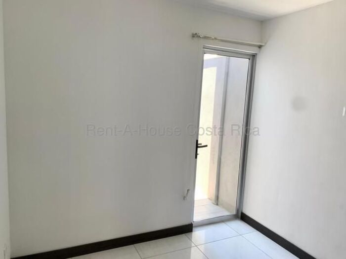 Hermosa Casa en Venta - Condominio en El Tejar, El Guarco, Cartago in El Tejar, El Guarco, Cartago — ₡ 70 000 000