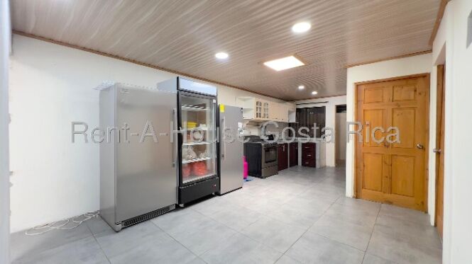 Venta Casa Santa Ana Centro 26-1478 in Santa Ana, San José — $272,000