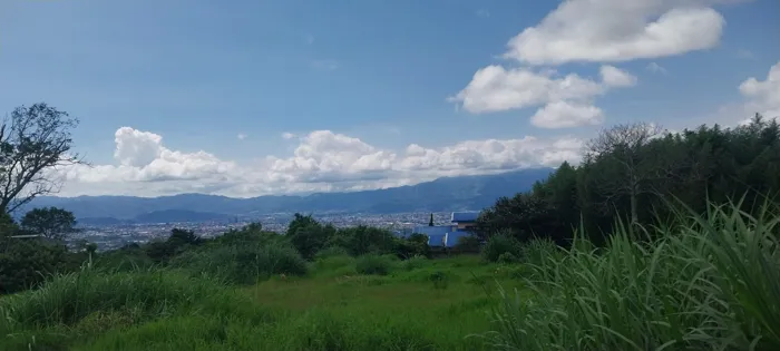 Terreno con uso de suelo mixto, Concepcion de San Rafael Heredia 7,307 mtrs2 en Concepción, San Rafael, Heredia — ₡ 200 000 000