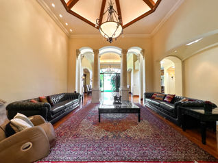 The Majestic House, impresionante casa en Santa Ana in Santa Ana, San José — $1,900,000 - Photo 2 of 21