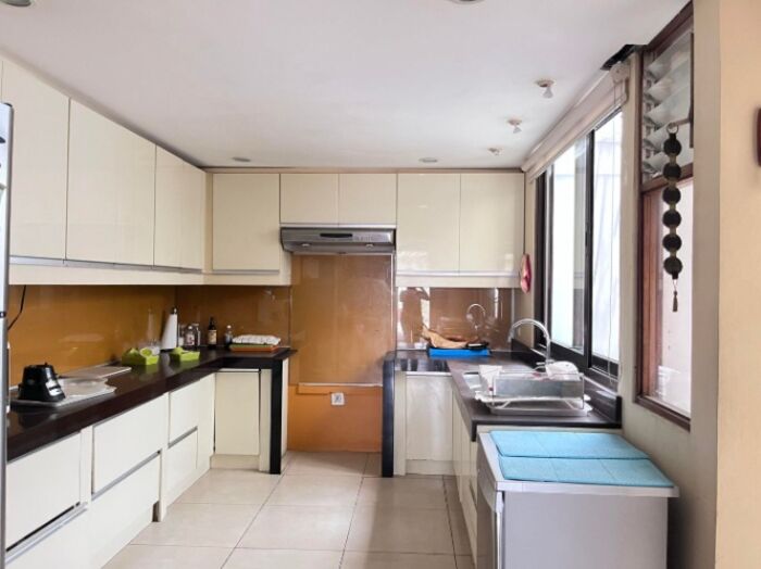 Venta de 5 Apartamentos en Los Yoses, Montes de Oca. RAH 25-1900 en San Pedro, Montes De Oca, San José — $1,400,000